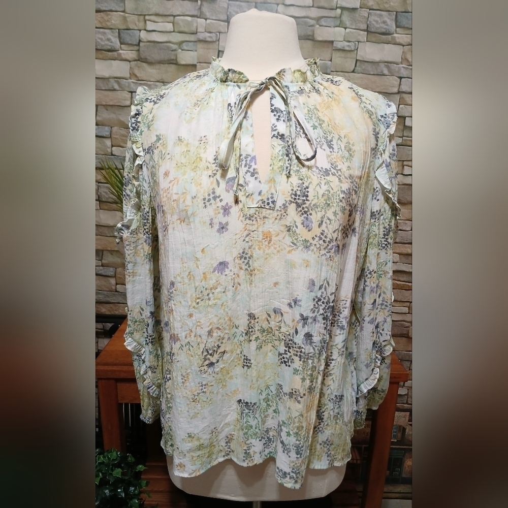 Zac & Rachel Large Foral Women's‎ Peasant Top Feminine Whimsigoth Cottagecore